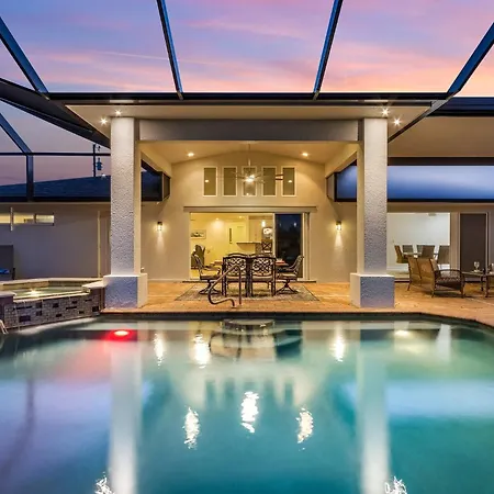 Gulf Access, Kayaks, Pet Friendly - Escape To Versailles - Roelens Vacations